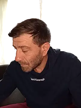 Alexdaniel89 online show from April 21, 8:20 am