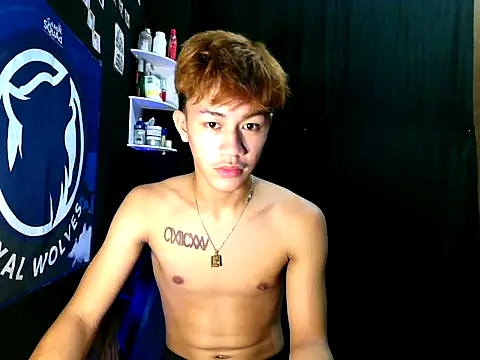 naughtyboyloy 0 online show from November 2, 2:38 am