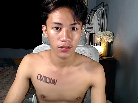 naughtyboyloy 0 online show from January 7, 6:02 pm