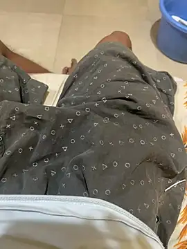 Johncockhot13690 online show from March 6, 8:17 pm