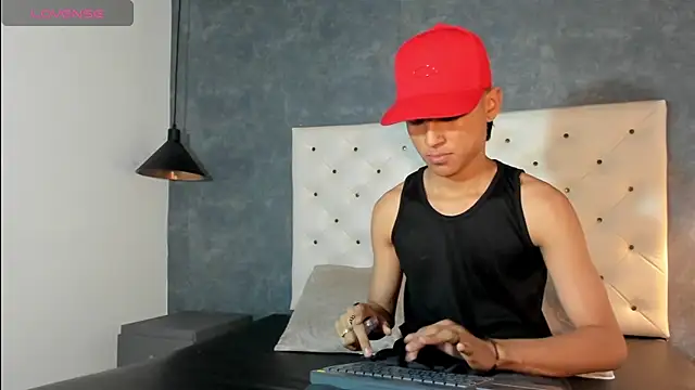 Daddy Darcks online show from November 4, 11:28 pm