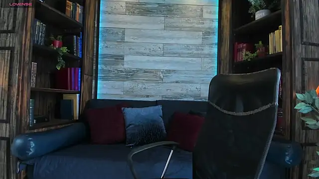 Donovan Desmond online show from April 22, 7:51 pm