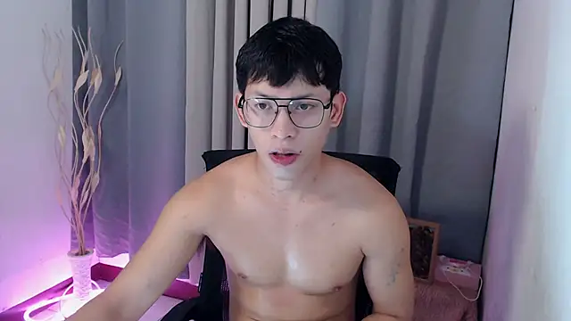 pinkcock froi2305 online show from April 22, 6:19 am