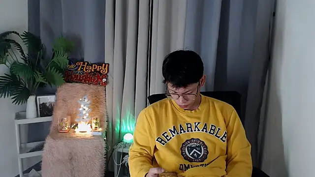 pinkcock froi2305 online show from October 29, 1:41 am