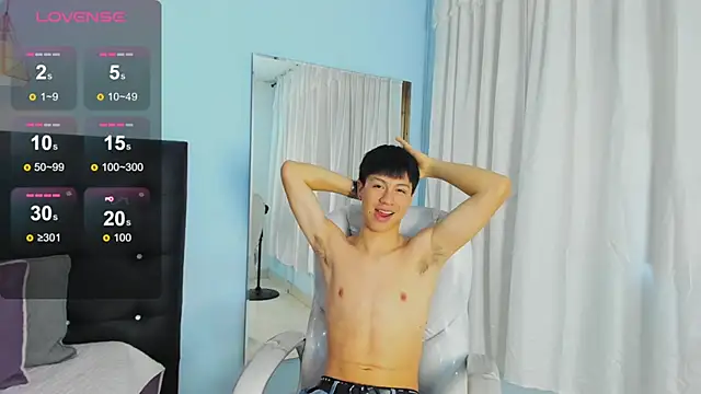 Abraham horny18 online show from November 12, 8:25 pm