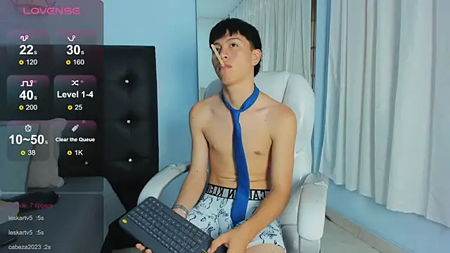 Abraham horny18 online show from November 6, 8:23 pm