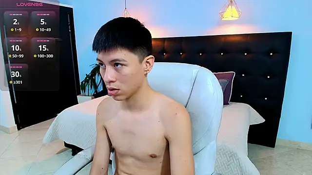 Snapshot of Abraham_horny18 chatting on September 9, 8:30 pm Abraham horny18 online show from September 9, 8:30 pm