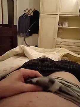 Empi19cm online show from April 20, 10:23 pm