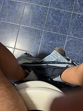 maialexte online show from January 11, 6:17 am