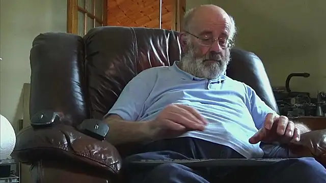 janzer13 online show from November 8, 1:47 pm