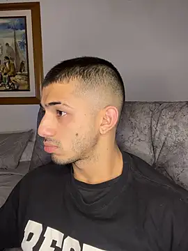 Snapshot of ArturoCardona_ chatting on October 5, 1:31 am ArturoCardona online show from October 5, 1:31 am