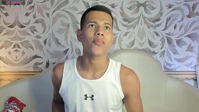 KingStark  online show from February 17, 3:05 am