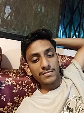 yung cplz online show from April 3, 2:36 pm