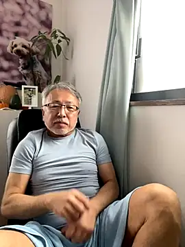 gholly2007 online show from December 3, 2:17 am