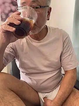 gholly2007 online show from November 14, 2:37 am