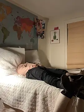 jrnice8tsix online show from April 11, 7:45 am