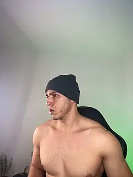 max valiant1 online show from February 17, 1:04 am