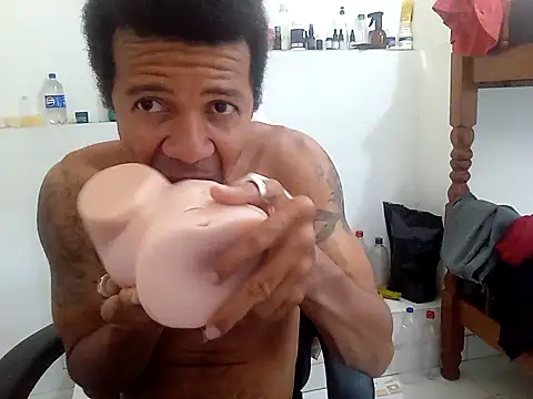 Snapshot of moreno25centimetro chatting on September 30, 3:37 pm moreno25centimetro online show from September 30, 3:37 pm