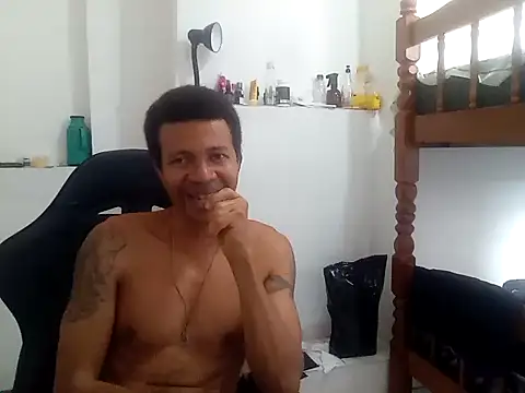 Snapshot of moreno25centimetro chatting on September 22, 4:28 pm moreno25centimetro online show from September 22, 4:28 pm