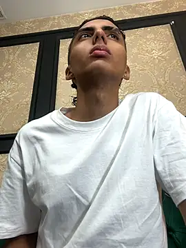 Mister Obsession online show from November 28, 7:16 pm