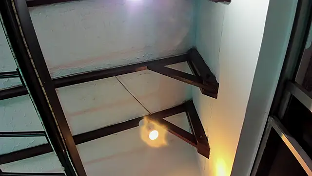 ItaloMoore online show from December 16, 12:01 pm