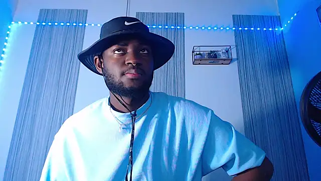 eebony stallion online show from February 7, 3:24 am