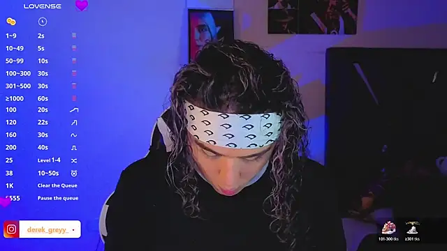 derek greyy  online show from January 14, 10:46 pm