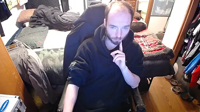 womenhateme69 online show from November 22, 5:29 am