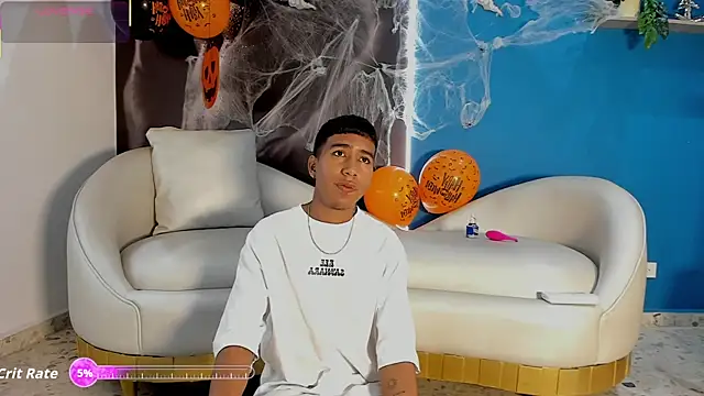 Snapshot of ender_h0t chatting on October 18, 2:11 pm ender h0t online show from October 18, 2:11 pm
