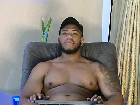 Snapshot of BenjaminCol_ chatting on September 17, 11:06 pm BenjaminCol online show from September 17, 11:06 pm