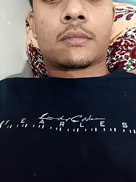 Sex  Toy123 online show from April 27, 1:40 pm