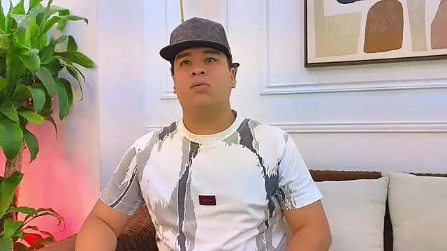 Naim Bennetsex online show from April 23, 6:32 pm