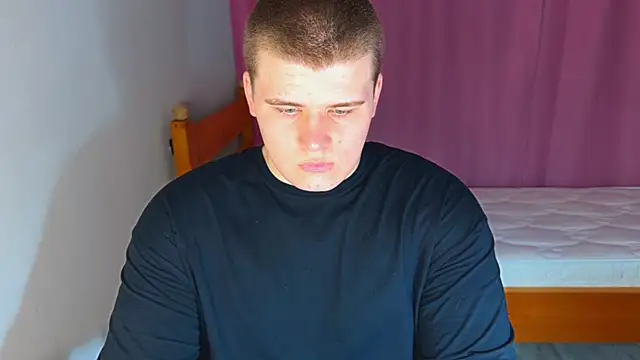 kittenmurr online show from April 27, 2:35 pm