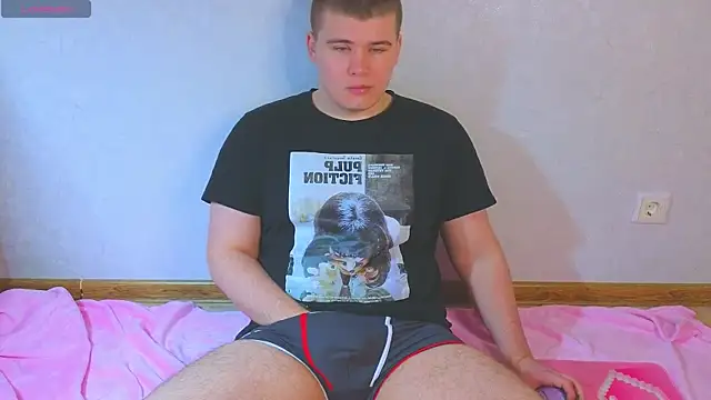 kittenmurr online show from March 13, 4:09 am