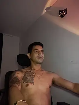 Juann-cock online show from April 21, 1:42 am