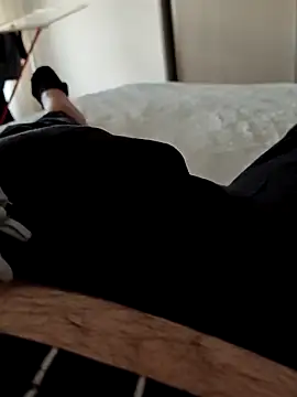 t-dog26 online show from February 19, 7:16 am