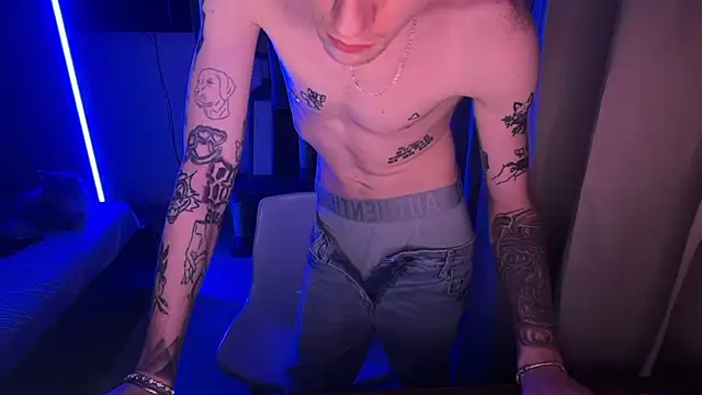 davesinner online show from April 29, 2:27 am
