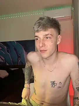 davesinner online show from February 15, 11:57 pm