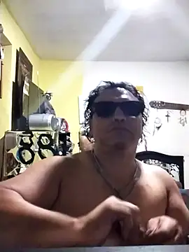 Juancarlosbautistaaguilar online show from October 17, 3:43 am