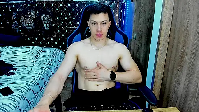 javiersexymann online show from July 28, 7:26 pm