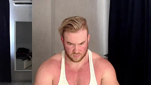 Snapshot of ThorHemsworthRU chatting on February 20, 1:08 pm ThorHemsworthRU online show from February 20, 1:08 pm