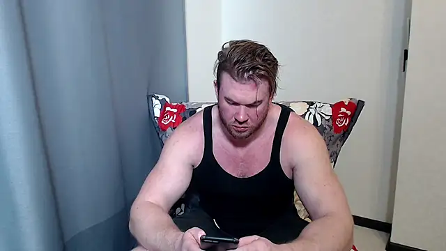 Snapshot of ThorHemsworthRU chatting on March 19, 5:52 am ThorHemsworthRU online show from March 19, 5:52 am