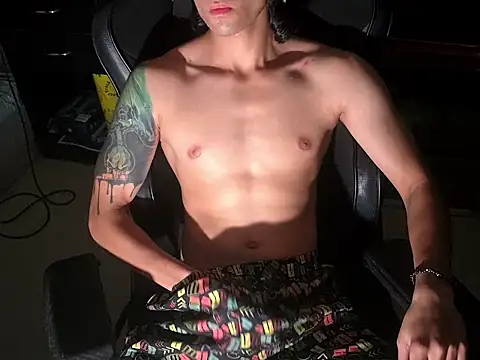 GoldyDong online show from September 26, 7:22 pm