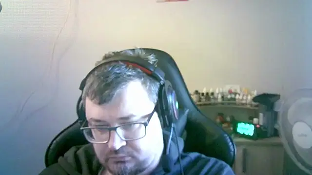 SirAbuser online show from February 25, 7:09 am