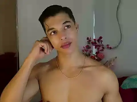 Troye Williams online show from March 11, 12:12 pm