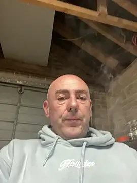 Richmcgee online show from March 31, 7:26 pm