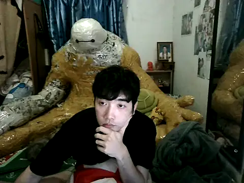 Snapshot of moaman190 chatting on October 12, 6:24 pm moaman190 online show from October 12, 6:24 pm