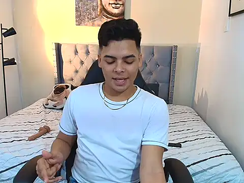 Snapshot of stewart_mateo_ chatting on September 25, 2:54 am stewart mateo online show from September 25, 2:54 am