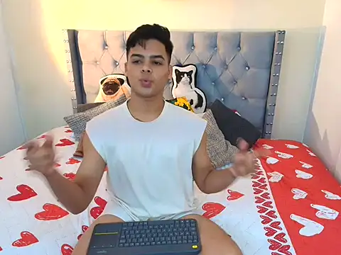 Snapshot of stewart_mateo_ chatting on September 29, 3:49 am stewart mateo online show from September 29, 3:49 am