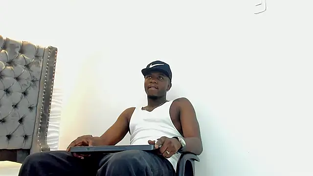 Snapshot of DOUGLAS_099 chatting on September 20, 1:00 pm DOUGLAS 099 online show from September 20, 1:00 pm